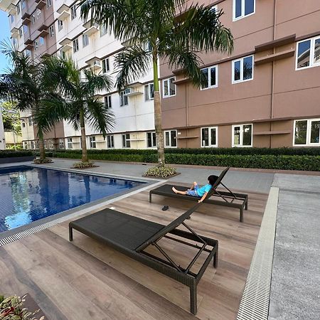 Starlight Suites Trece Martires Екстериор снимка
